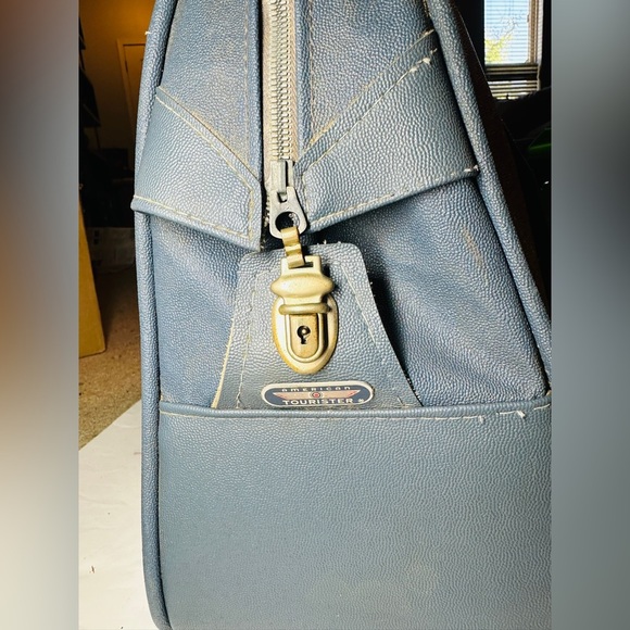 Vintage American Tourister Tiara Escort blue carry on shoulder weekend bag tote - Picture 2 of 7